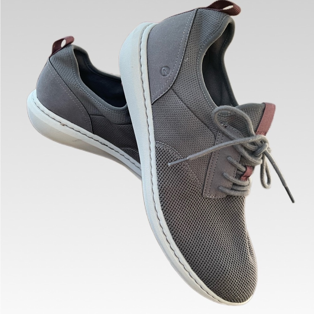 Clarks Gray Sneakers Modern Minimalist Design size 12